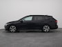 Volkswagen Golf Variant 1.5 eTSI R-Line Business | CAMERA | ADAPTIVE | TREKHAAK | STOEL- EN STUURVERW.