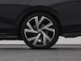 Volkswagen Golf Variant 1.5 eTSI R-Line Business | CAMERA | ADAPTIVE | TREKHAAK | STOEL- EN STUURVERW.