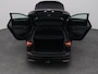 Volkswagen Golf Variant 1.5 eTSI R-Line Business | CAMERA | ADAPTIVE | TREKHAAK | STOEL- EN STUURVERW.