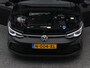 Volkswagen Golf Variant 1.5 eTSI R-Line Business | CAMERA | ADAPTIVE | TREKHAAK | STOEL- EN STUURVERW.
