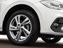 Volkswagen Polo 1.0 TSI 95pk DSG R-Line · Camera · Stoelverwarming · Apple/Android Car Play · Info Active Display ·