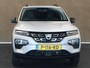 Dacia Spring Comfort 27 kWh - ORIGINEEL NEDERLANDSE AUTO - SOH 92%! - AIRCO - AUTONOMOUS EMERGENCY BRAKING - DAB ONTVANGER - LICHTMETALEN VELGEN 14" - STOF/KUNSTLEDEREN BEKLEDING - DAKRAILS - ELEKTRISCHE RAMEN VOOR EN ACHTER - BLUETOOTH TELEFOONVOORBEREIDING
