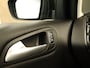 Ford C-Max 1.0 Ambiente - VASTE TREKHAAK - TREKGEWICHT 1200 KG - NAVIGATIE - PARKEERSENSOREN ACHTER - AIRCO - 16 INCH LICHT METALEN VELGEN - ARMSTEUN VOOR - CRUISE CONTROL - 6 VERSNELLINGEN