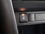 Toyota Yaris Cross 1.5 Hybrid Dynamic + | Dealer Onderhouden | Parkeersensoren Voor+achter | Stoelverwarming | Elektrisch inklapbare spiegels | Apple CarPlay/Android auto | Navigatie | Climate control | Cruise Control Adaptive |