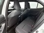 Toyota Yaris Cross 1.5 Hybrid Dynamic + | Dealer Onderhouden | Parkeersensoren Voor+achter | Stoelverwarming | Elektrisch inklapbare spiegels | Apple CarPlay/Android auto | Navigatie | Climate control | Cruise Control Adaptive |