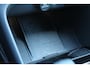 Volvo XC40 2.0 B4 Plus Dark | Google Services | Achteruitrijcamera | Harman/Kardon audio | Bestuurdersstoel met geheugenfunctie | Apple carplay | Android auto | Stoel/stuurwiel verwarming | Semi elektrische trekhaak