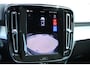 Volvo XC40 2.0 B4 Plus Dark | Google Services | Achteruitrijcamera | Harman/Kardon audio | Bestuurdersstoel met geheugenfunctie | Apple carplay | Android auto | Stoel/stuurwiel verwarming | Semi elektrische trekhaak