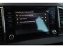 Skoda Karoq 1.0 TSI Business Edition Trekhaak Navigatie Carplay Android Climate Adaptive Cruise LMV Parkeersensor