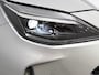 Toyota Yaris Cross 1.5 Hybrid Dynamic Limited | Trekhaak afneembaar | Parkeersensoren voor+achter | Stoelverwarming | Apple CarPlay/Android auto | Navigatie | Cruise Control Adaptive | Achteruitrijcamera |