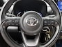 Toyota Yaris Cross 1.5 Hybrid Dynamic Limited | Trekhaak afneembaar | Parkeersensoren voor+achter | Stoelverwarming | Apple CarPlay/Android auto | Navigatie | Cruise Control Adaptive | Achteruitrijcamera |