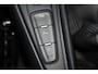 Ford Focus 1.0-125pk Titanium. Uiterst nette Ford Focus, slechts 54.000km ! Autm. airco dual, trekhaak, cruise control, navigatie, telefoonnvoorb., metallic lak, LM wielen, camera, parkeersensoren v+a, parkeerassistent etc.