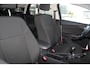 Ford Focus 1.0-125pk Titanium. Uiterst nette Ford Focus, slechts 54.000km ! Autm. airco dual, trekhaak, cruise control, navigatie, telefoonnvoorb., metallic lak, LM wielen, camera, parkeersensoren v+a, parkeerassistent etc.
