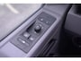 Volkswagen Transporter 2.0 TDI 110 pk L2H1 Airco, 2-Zits, Achterklep Laadruimte Pakket, PDC V+A, Dakdragers