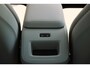 Volvo XC60 2.0 T6 Plug-in hybrid AWD Essential Bright | Stoel-/ stuurwielverwarming | Trekhaak, inklapbaar | Adaptieve Cruise control | Pilot Assist | Verwarmde achterbank | Parkeersensoren voor + achter | 19 inch. lichtmetalen velgen | All-season banden | Achteruitrijcamera | BLIS | Apple carplay/ Android auto
