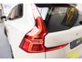 Volvo XC60 2.0 Recharge T8 AWD R-Design | Pano | 20 inch | Stoelventilatie | HUD | Harman Kardon | Memory beide kanten | Camera | ACC | BLIS