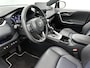 Toyota RAV4 2.5 Hybrid AWD Style Bi-Tone | Dealer onderhouden | Stoel+Stuurverwarming | Elektrische achterklep | Draadloze telefoonlader | 1650KG trekgewicht mogelijk | Apple CarPlay/Android auto | Parkeersensoren voor+achter |
