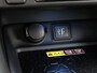 Toyota RAV4 2.5 Hybrid AWD Style Bi-Tone | Dealer onderhouden | Stoel+Stuurverwarming | Elektrische achterklep | Draadloze telefoonlader | 1650KG trekgewicht mogelijk | Apple CarPlay/Android auto | Parkeersensoren voor+achter |