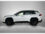 Toyota RAV4 2.5 Hybrid AWD Style Bi-Tone | Dealer onderhouden | Stoel+Stuurverwarming | Elektrische achterklep | Draadloze telefoonlader | 1650KG trekgewicht mogelijk | Apple CarPlay/Android auto | Parkeersensoren voor+achter |