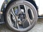 Peugeot e-5008 SUV EV GT Exclusive 73 kWh 210PK 7pers., Rijklaarprijs, Leder Trekhaak Navigatie 360° Camera 20 inch wielen