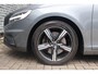 Volvo V40 2.0 D3 Business Sport | R-Design |  Trekhaak | Navigatie | High Performance Audio | Achteruitrijcamera | Parkeersensoren | Panoramadak | LED Koplampen | Keyless Entry | Lederen Bekleding | Stoelverwarming
