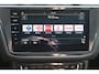 Volkswagen Tiguan 1.4 TSI ACT Highline 150pk | Pano Schuif -/ Kanteldak | Trekhaak | Camera