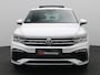 Volkswagen Tiguan 1.4 TSI eHybrid R-Line Business 245PK DSG Panoramadak, Trekhaak, Leder, Memorystoel, 360gr. Camera, 20" LM Velgen, Navi, Keyless, Elektr. Achterklep, Matrix LED-verlichting