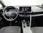 Toyota C-HR / C-HR+ 2.0 Plug-in Hybrid 220 Dynamic | BTW voertuig | Dealer onderhouden | Stoel+stuurverwarming | dodehoek detectie | Parkeersensoren voor+achter | Apple CarPlay/Android auto | Cruise Control Adaptive |