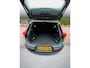 Volvo XC40 1.5 T3 Momentum Pro | Achteruitrijcamera | Parkeersensoren | Keyless Entry | Elektrische Achterklep | Navigatie | Cruise Control Adaptief | BLIS