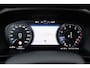 Volvo XC40 1.5 T3 Momentum Pro | Achteruitrijcamera | Parkeersensoren | Keyless Entry | Elektrische Achterklep | Navigatie | Cruise Control Adaptief | BLIS