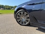 BMW 5-Serie 520i High Executive M-Sport / Automaat / Camera / Climate Control / Goed Onderhouden / Navi / CC / PDC / NAP