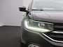Volkswagen T-Cross 1.0 TSi 110 Pk Style | Stoelverwarming | Trekhaak | Camera | Adaptive Cruise | Climatronic | CarPlay | 17 Inch | 48.718 Km !!
