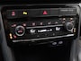Volkswagen T-Cross 1.0 TSi 110 Pk Style | Stoelverwarming | Trekhaak | Camera | Adaptive Cruise | Climatronic | CarPlay | 17 Inch | 48.718 Km !!