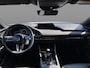 Mazda 3 HB 2.0 e-SkyActiv-X 180 M Hybrid Comfort met Bose , Trekhaak, Leder, Bose, Adap.Cruise, Navi, Apple, LMV 18 Inch, Camera, PDC, Stuur/Stoelverwarming