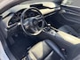 Mazda 3 HB 2.0 e-SkyActiv-X 180 M Hybrid Comfort met Bose , Trekhaak, Leder, Bose, Adap.Cruise, Navi, Apple, LMV 18 Inch, Camera, PDC, Stuur/Stoelverwarming