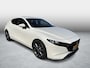 Mazda 3 HB 2.0 e-SkyActiv-X 180 M Hybrid Comfort met Bose , Trekhaak, Leder, Bose, Adap.Cruise, Navi, Apple, LMV 18 Inch, Camera, PDC, Stuur/Stoelverwarming