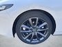 Mazda 3 HB 2.0 e-SkyActiv-X 180 M Hybrid Comfort met Bose , Trekhaak, Leder, Bose, Adap.Cruise, Navi, Apple, LMV 18 Inch, Camera, PDC, Stuur/Stoelverwarming