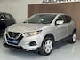 Nissan Qashqai 1.2 / Navigatie full map / Camera / Cruise control / Climate / verwarmde stoelen