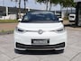 Volkswagen ID.3 Pure Panoramadak | Achteruitrijcamera | Keyless Go & Entry | IQ Light Matrix LED | Stoel&Stuurverwarming | 19"Inch |