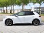 Volkswagen ID.3 Pure Panoramadak | Achteruitrijcamera | Keyless Go & Entry | IQ Light Matrix LED | Stoel&Stuurverwarming | 19"Inch |
