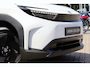 Toyota Urban Cruiser Dynamic 61 kWh , Nieuw en direct leverbaar met €3.000 inruilvoordeel