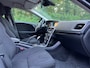 Volvo V40 1.6 T3 Black on Black Camera Navigatie Cruise Control Climate Control