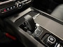 Volvo XC60 2.0 B5 Business Pro * Automaat / Carplay / Trekhaak / Leder / Camera / NL Auto *