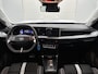 Opel Frontera EV Automaat Electric Edition 44 kWh Automaat | Parkeersensoren Achter | Voorstoelen Verwarmd | Luxe Stoffen Bekleding | Stuurwiel Verwarmd | Climate Control | Cruise Control | Buitenspiegels Elektrisch Verstelbaar |