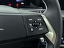 Opel Frontera EV Automaat Electric Edition 44 kWh Automaat | Parkeersensoren Achter | Voorstoelen Verwarmd | Luxe Stoffen Bekleding | Stuurwiel Verwarmd | Climate Control | Cruise Control | Buitenspiegels Elektrisch Verstelbaar |