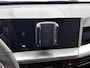Opel Frontera EV Automaat Electric Edition 44 kWh Automaat | Parkeersensoren Achter | Voorstoelen Verwarmd | Luxe Stoffen Bekleding | Stuurwiel Verwarmd | Climate Control | Cruise Control | Buitenspiegels Elektrisch Verstelbaar |