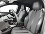 Peugeot e-208 EV GT 136pk 50 kWh Automaat | Navigatie | Climate Control | Cruise Control | Camera | 17"LMV | Dodehoekdetectie | LED | Apple Carplay/Android Auto |
