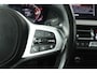 BMW 2-serie Gran Coupé 218i Business Edition Plus (PANORAMADAK, CAMERA, SFEERVERLICHTING, STOELVERWARMING, PARKEERSENSOREN)