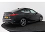 BMW 2-serie Gran Coupé 218i Business Edition Plus (PANORAMADAK, CAMERA, SFEERVERLICHTING, STOELVERWARMING, PARKEERSENSOREN)