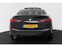 BMW 2-serie Gran Coupé 218i Business Edition Plus (PANORAMADAK, CAMERA, SFEERVERLICHTING, STOELVERWARMING, PARKEERSENSOREN)