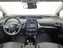 Toyota Prius 1.8 Executive | BTW Voertuig | Dealer Onderhouden | JBL | Head-Up Display | Dodehoek detectie | Parkeersensoren voor+achter met assistent | Stoelverwarming | Navigatie | Achteruitrijcamera | DAB